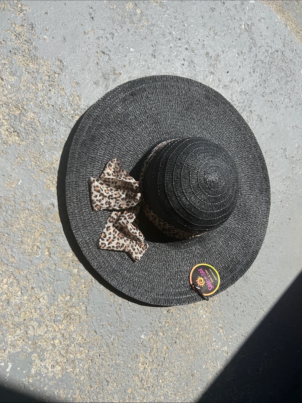 Black Wide-Brim Sun Hat with Leopard Bow